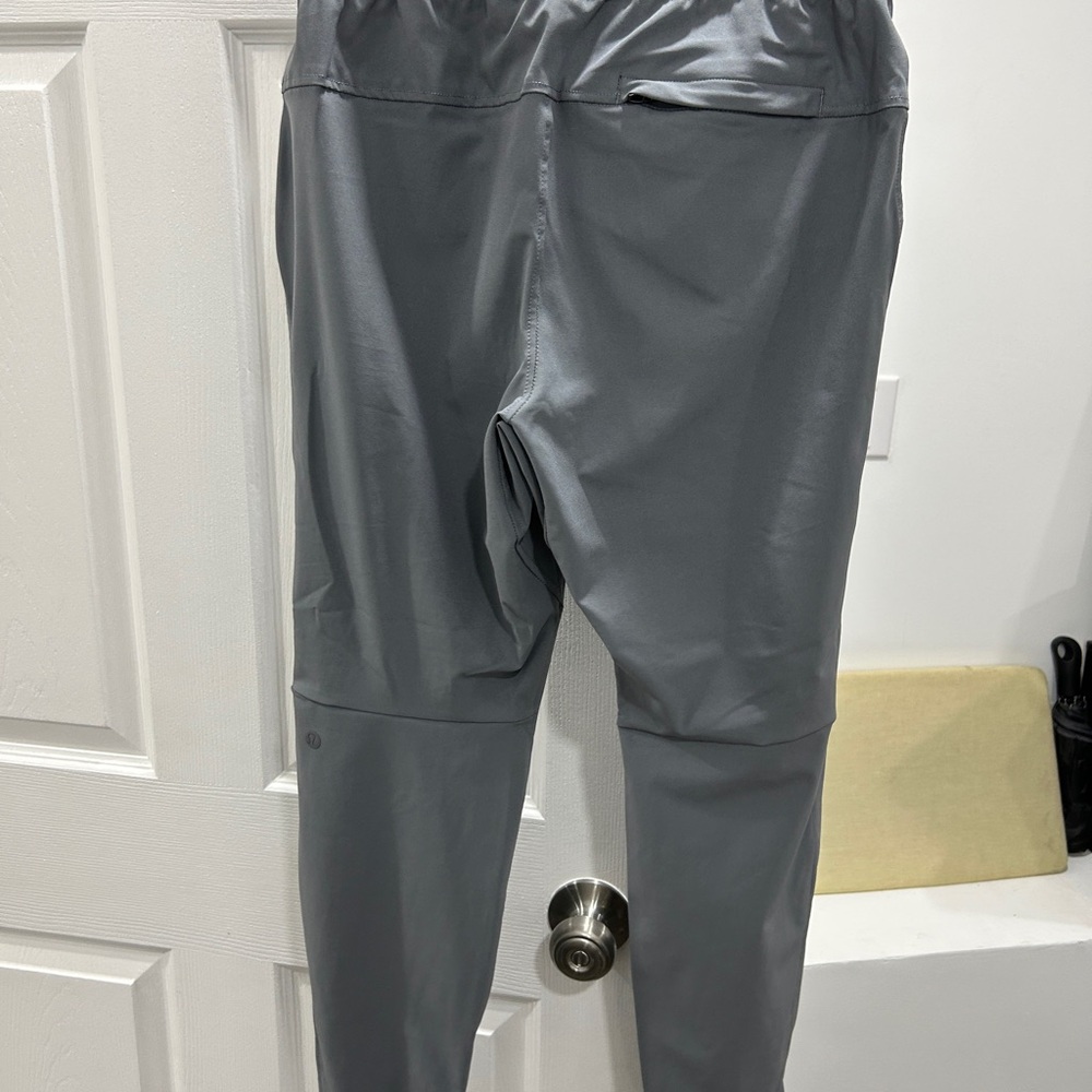 lululemon athletica ABC Joggers Solar Gray Shorter Length